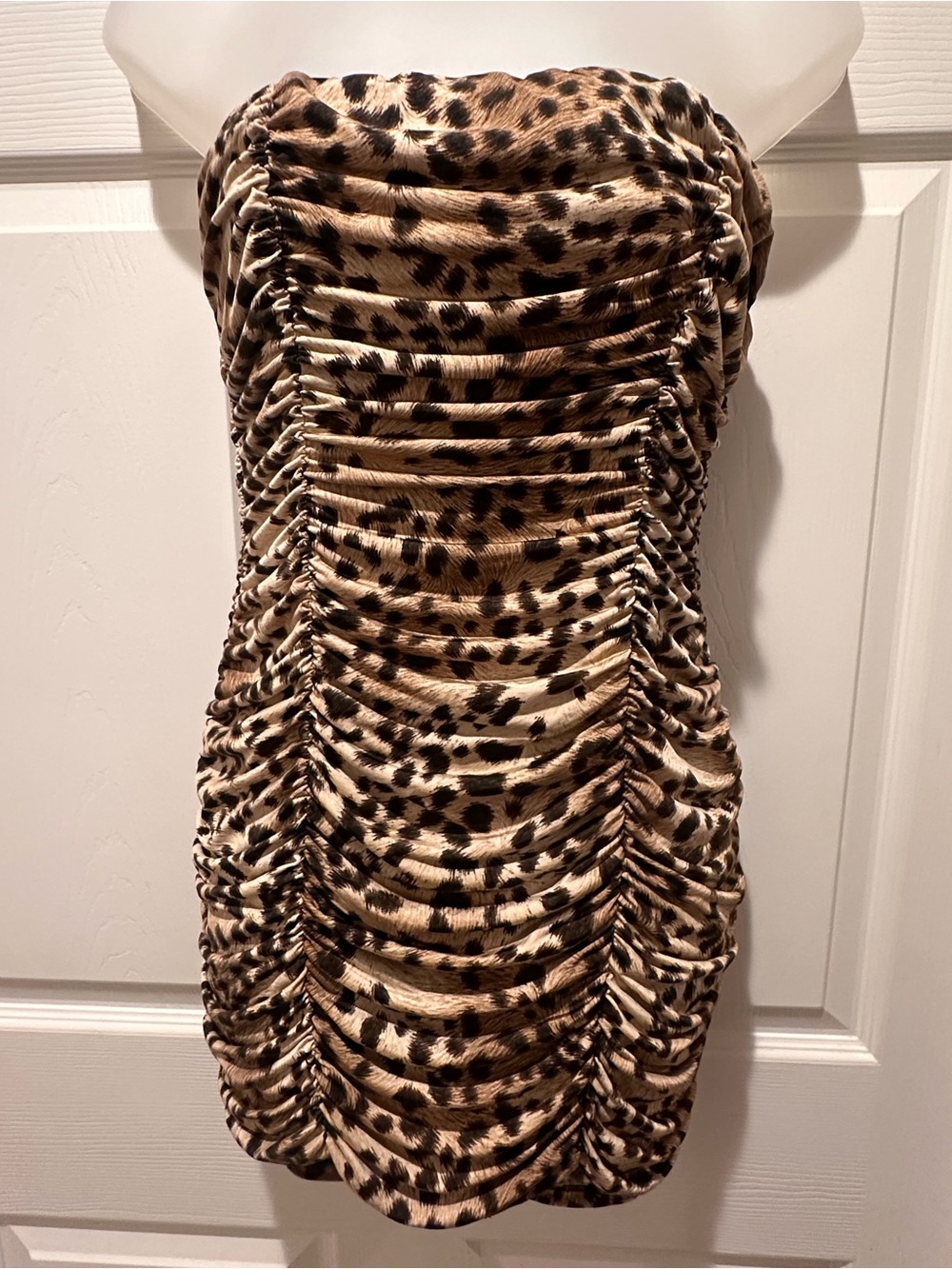 Vintage Y2K Forever 21 Leopard Ruched Strapless Bodycon Mini Dress L USA Cheetah